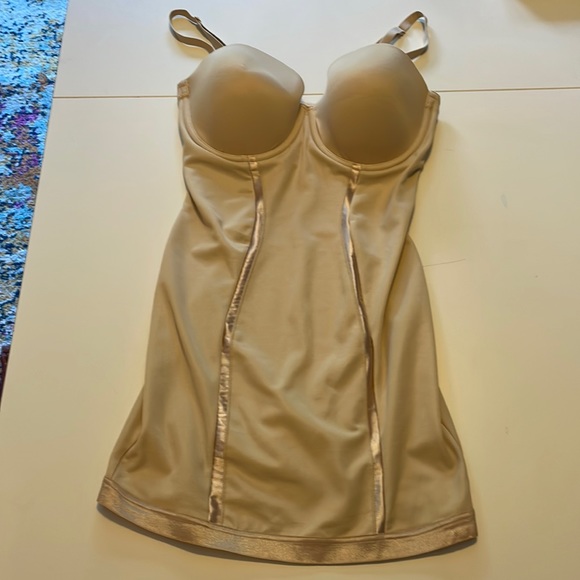 Flexees Intimates & Sleepwear Flexees By Maidenform Padded Bra Slip